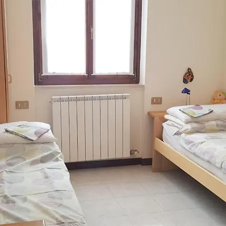Appartamento Annarosa Al Poggio טיניאלה